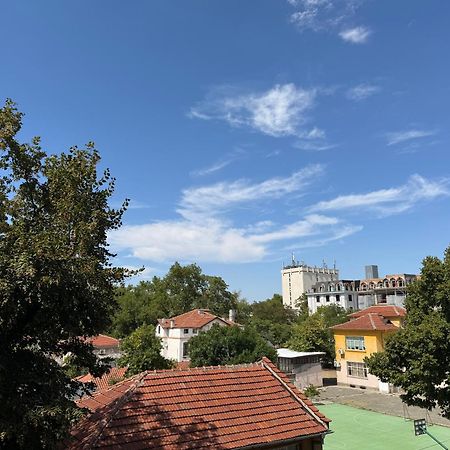 Sun Home In Plovdiv Center Bagian luar foto