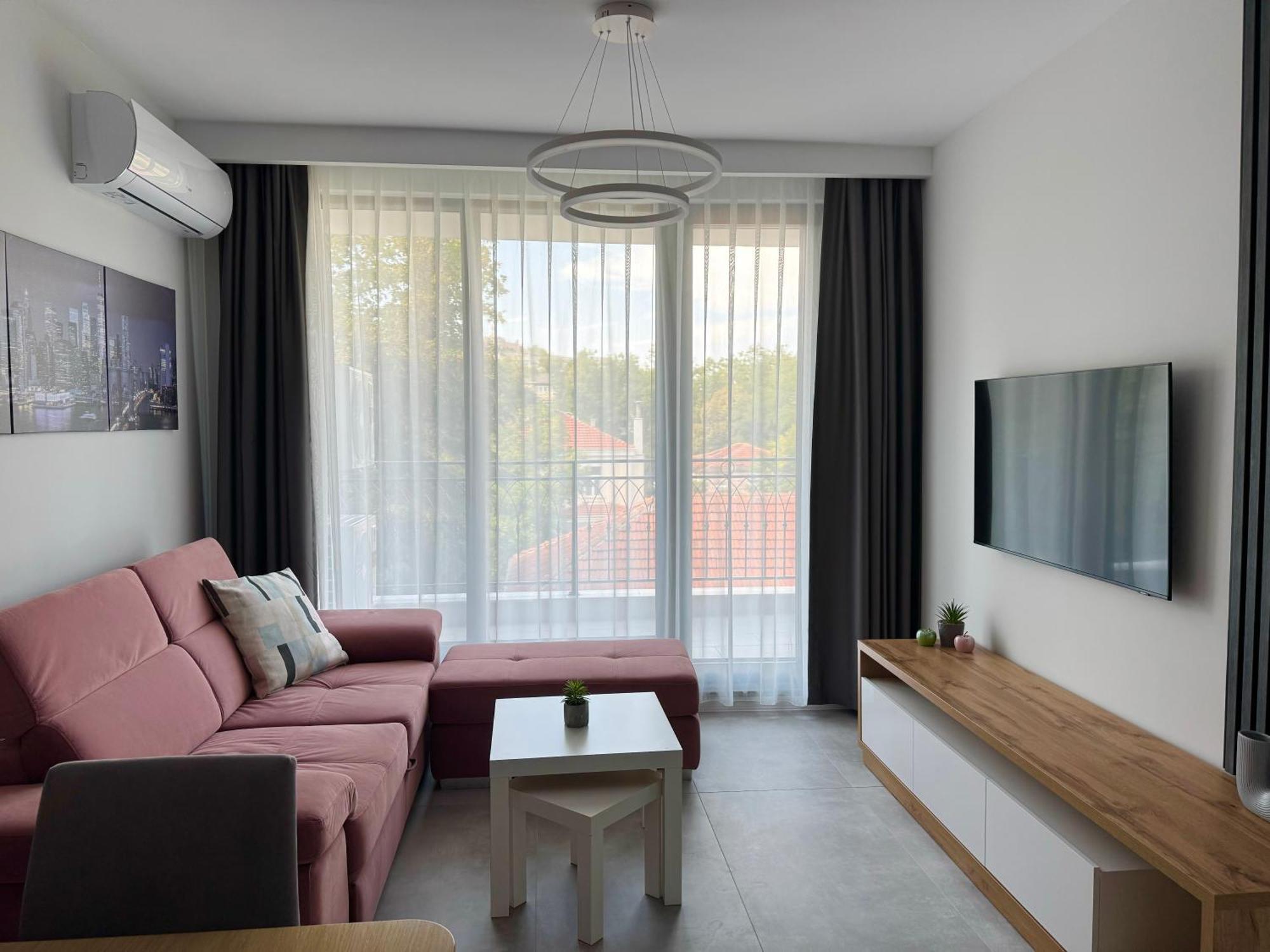 Sun Home In Plovdiv Center Bagian luar foto